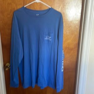 Used size XL long sleeve Vineyard Vines shirt.